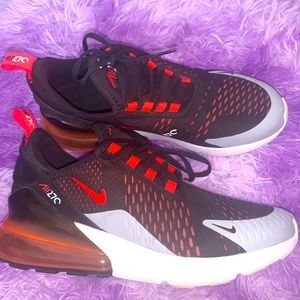 Nike Air Max 270
